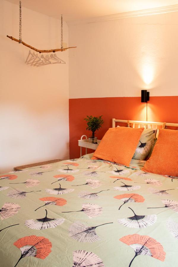 Bed and Breakfast Casa Mas Montanas Godelleta Екстер'єр фото
